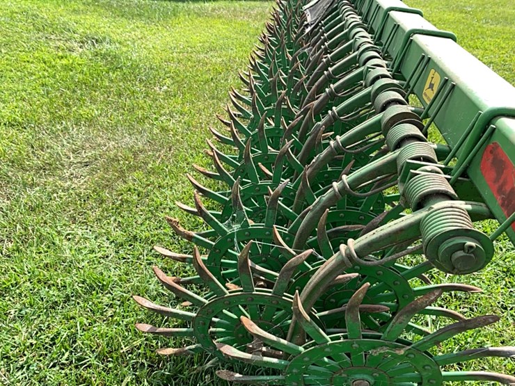 john-deere-400-image-11