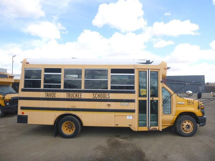 2008-ford-e450-image-6
