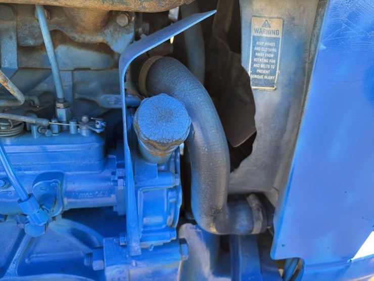 ford-2810-image-34