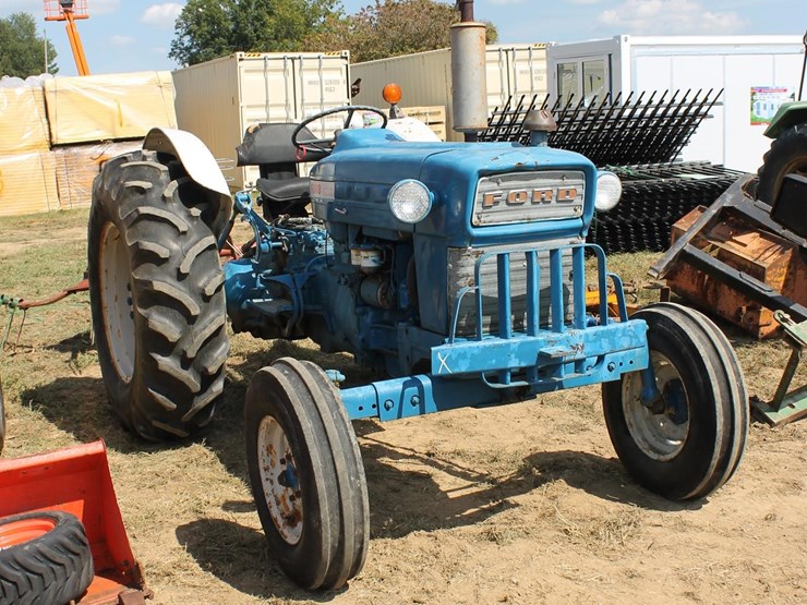 ford-4000-image-2