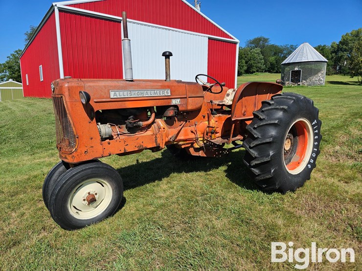 1962-allis-chalmers-d17-image-1