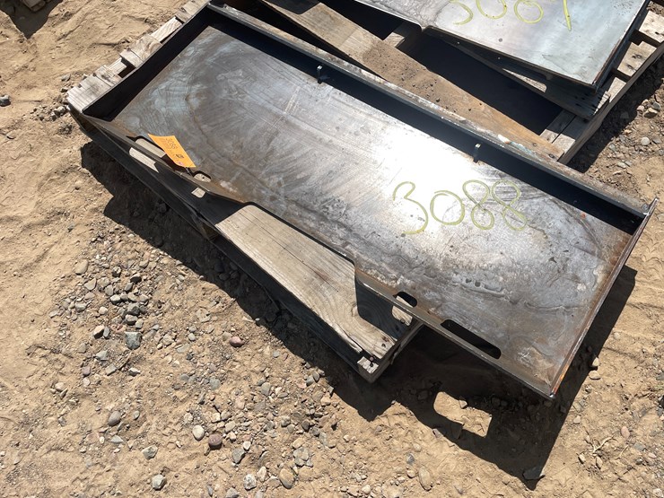 #3088-•-unused-2025-wolverine-quick-attach-mount-plate-image-2