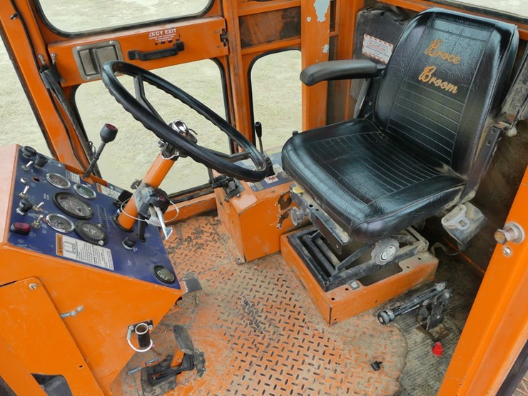 broce-kr350-image-10