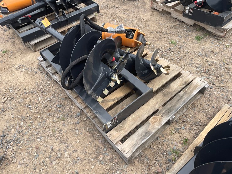 #3040-•-unused-2025-wolverine-skid-steer-auger-drive-and-bit-attachment-image-4