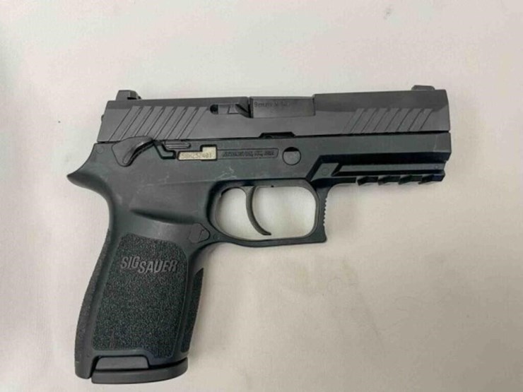 sig-sauer-9mm-pistol-image-6