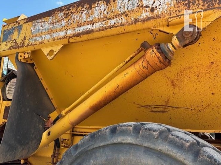 1998-volvo-a40-image-32