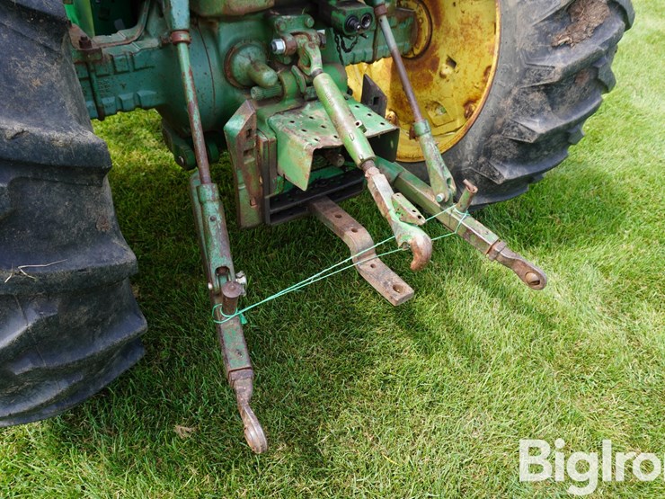 1968-john-deere-3020-image-9
