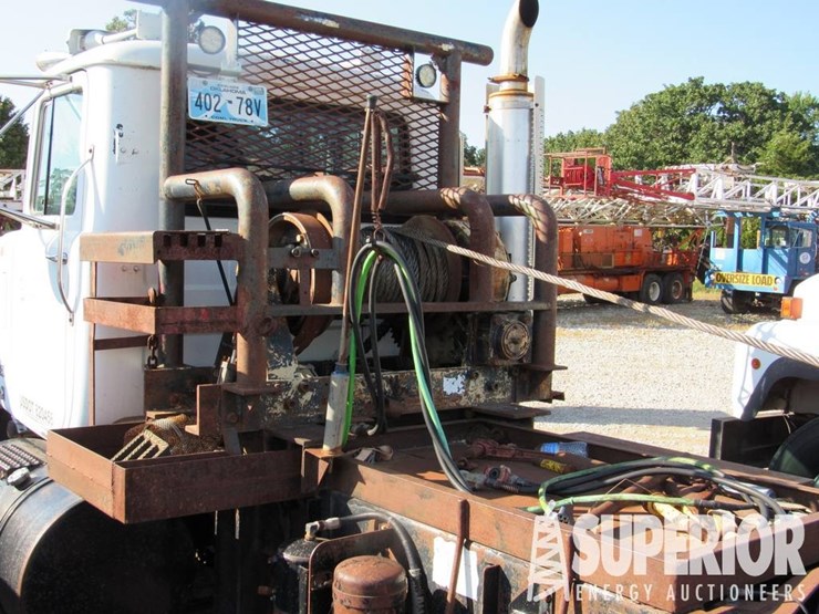 2000-mack-rd688st-image-2