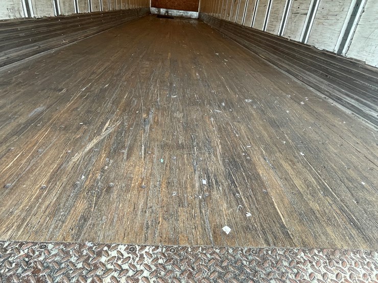 2012-utility-van-image-18