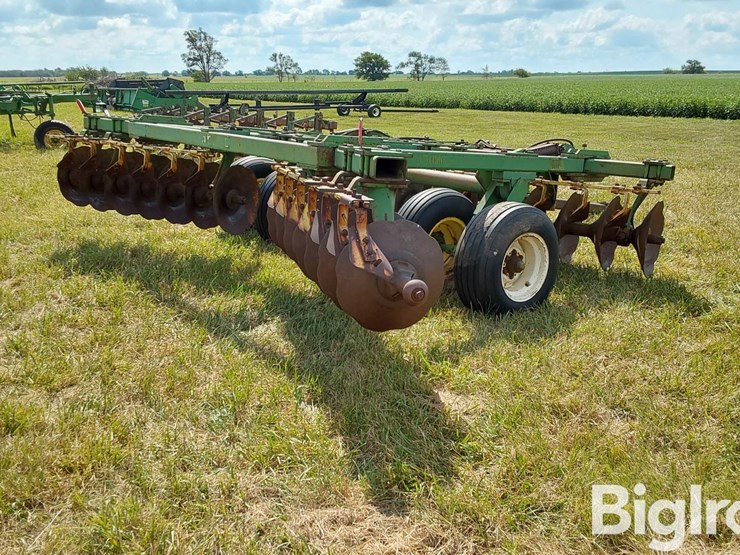 john-deere-1630-image-5