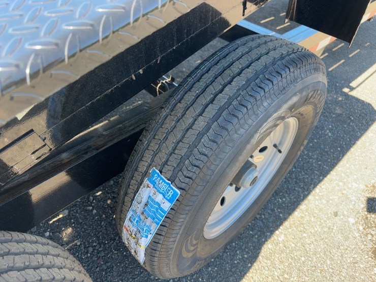 2025-delta-27tb-t/a-tilt-deck-trailer-image-9
