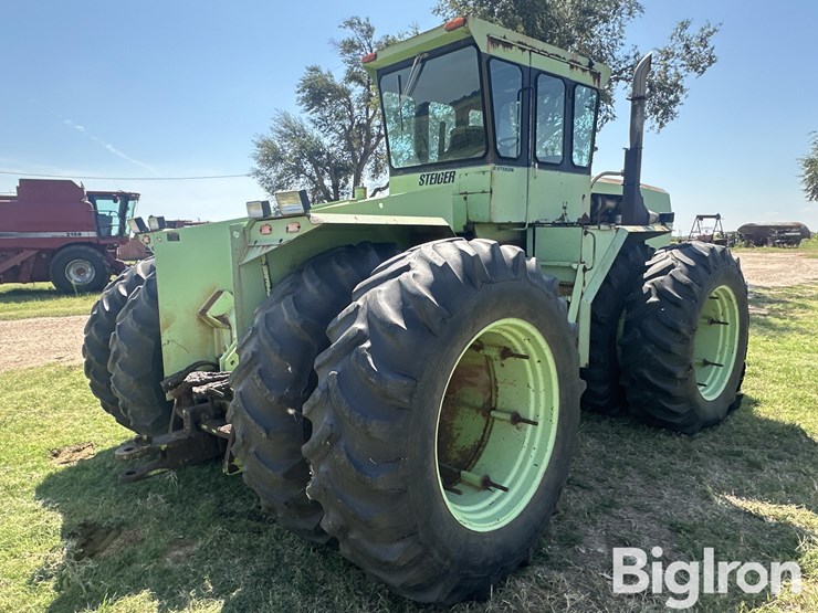 1979-steiger-cougar-iii-st251-image-5