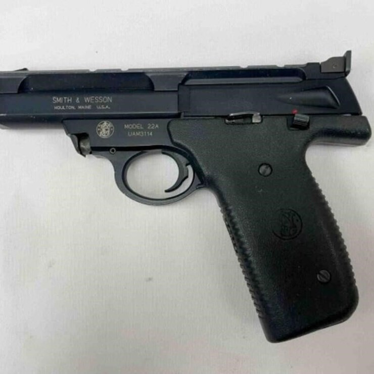 Smith & Wesson 22LR pistol