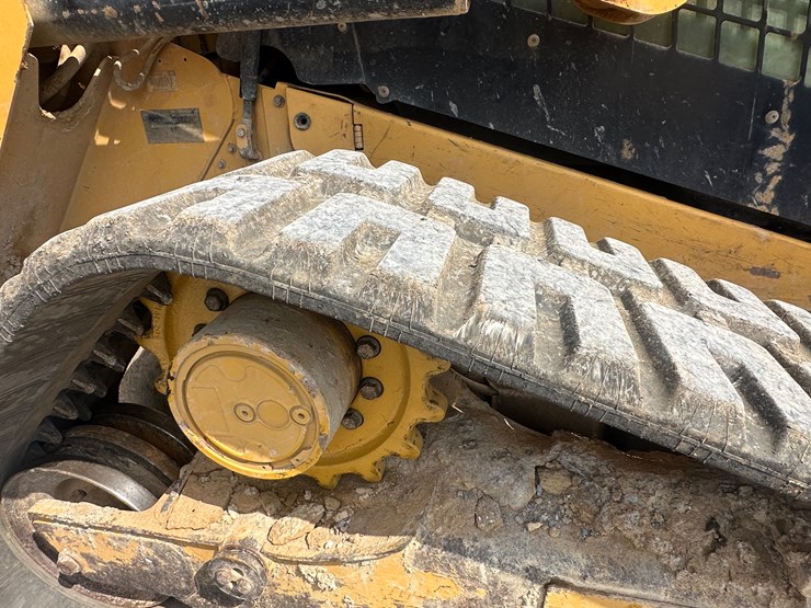 caterpillar-279d-image-9