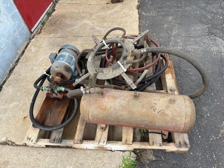 liquid-pump-&-bead-blasters-image-2