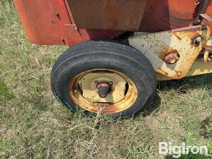 new-holland-268-image-16