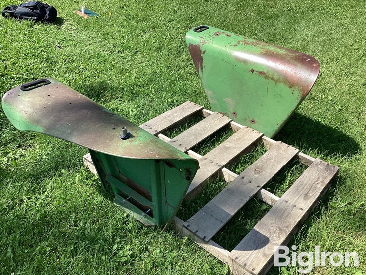john-deere-10-image-10