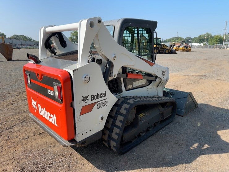 2019-bobcat-t590-image-5