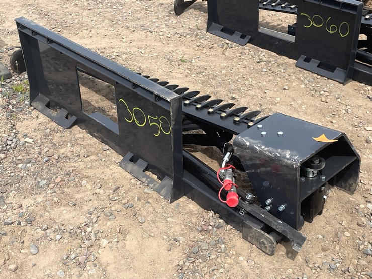 #3059-•-unused-2025-wolverine-skid-steer-sickle-bar-mower-image-2