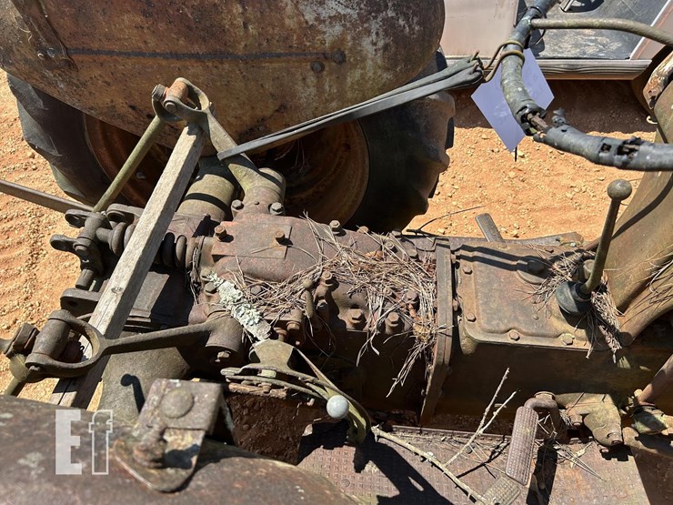 ford-8n-image-7