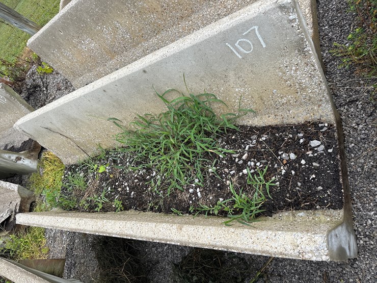 #107-•-8ft-concrete-j-feed-bunks-image-1