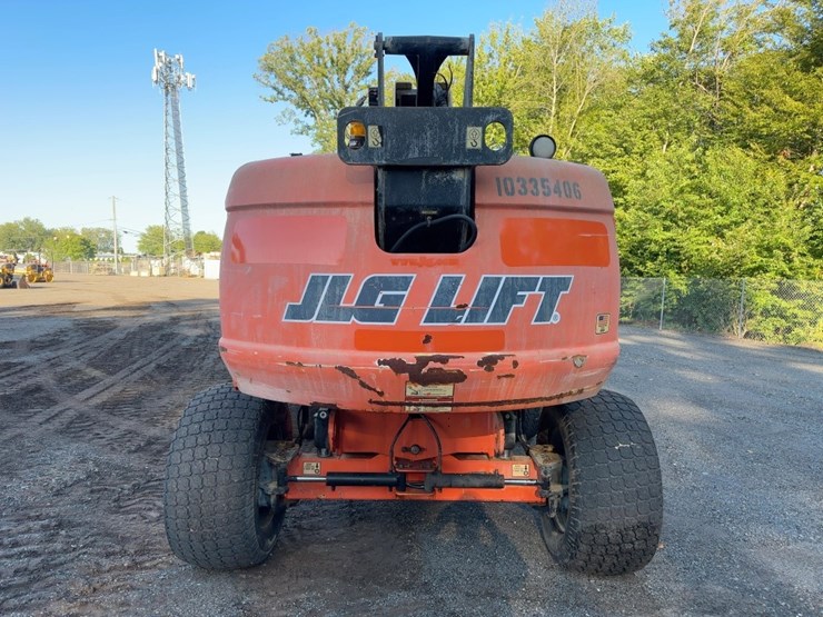 2015-jlg-600s-image-4