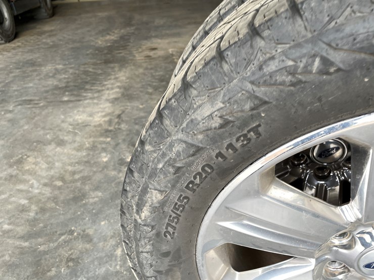 2019-ford-f150-image-4