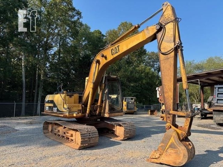 1994-caterpillar-311-image-3