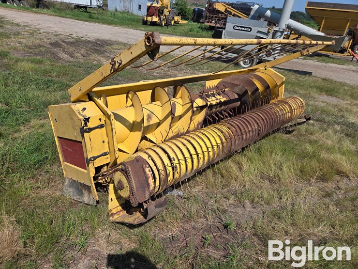 new-holland-939a4-image-3