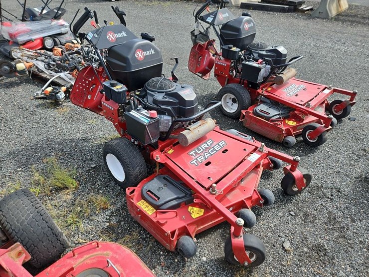 exmark-turf-tracer-walk-behind-mower-image-3