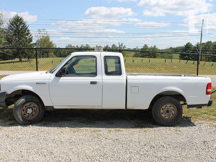 2010-ford-ranger-image-2