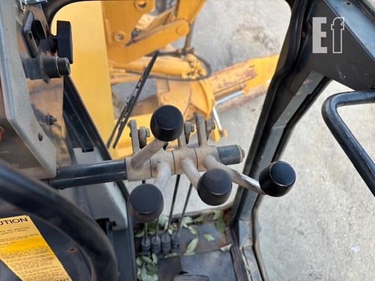 1998-komatsu-gd530a-2cy-image-11