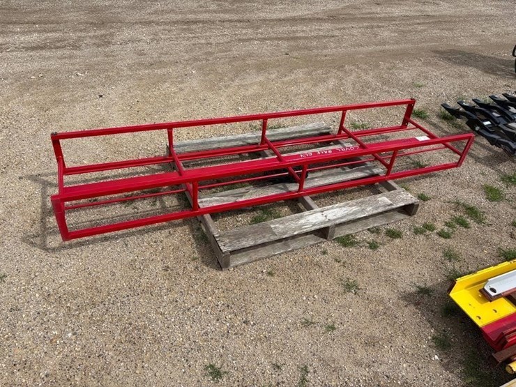 loyal-bale-elevator-section-image-1