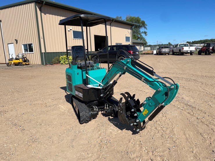 #9452-•-2025-unused-cfg-mini-excavator-image-2