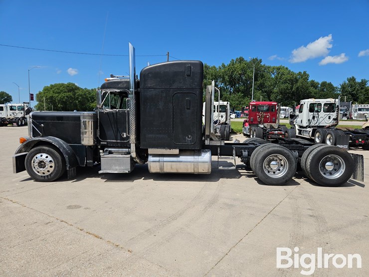 1998-peterbilt-379-image-8