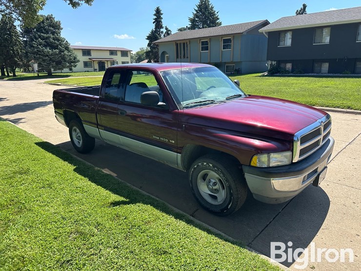2001-dodge-ram-1500-image-3