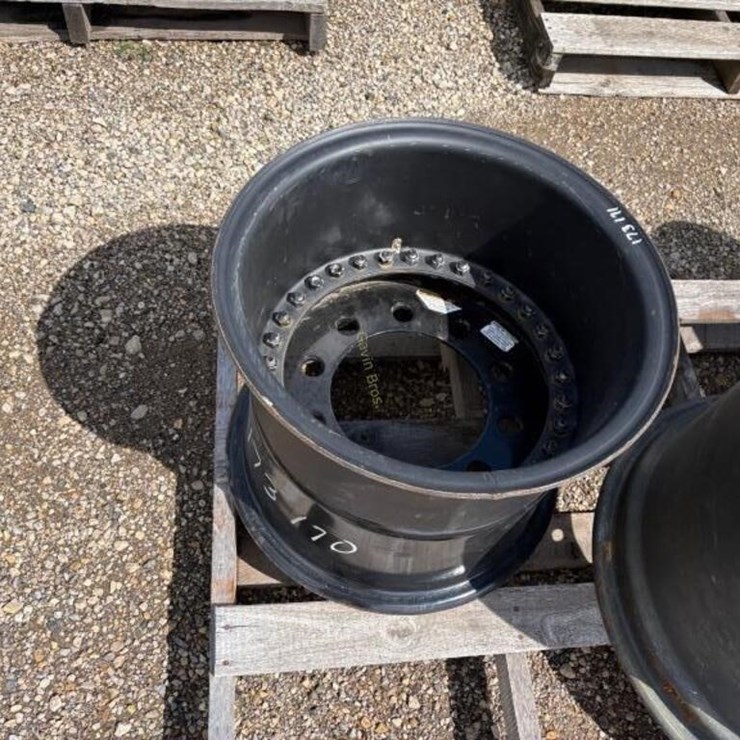 16.5x18 Rim