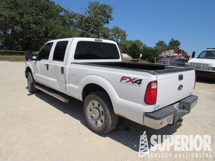2013-ford-f250-xlt-image-2
