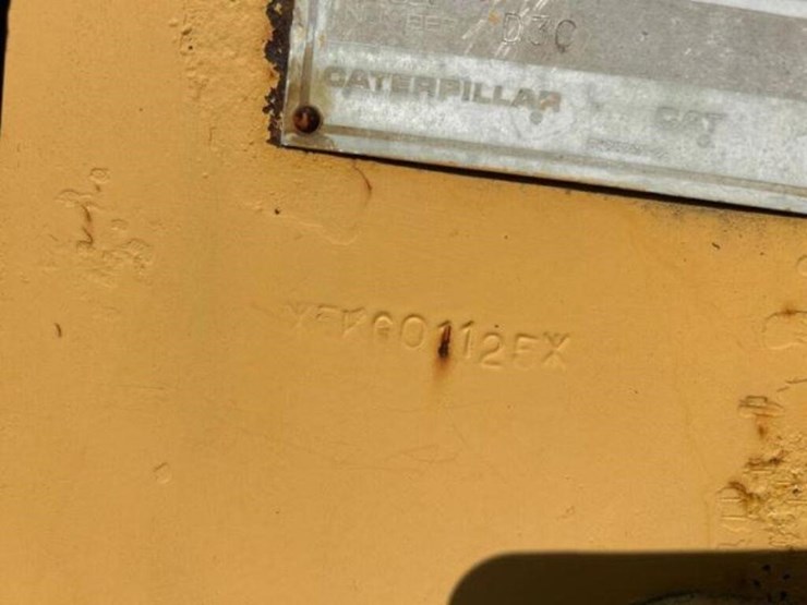 1990-caterpillar-d3c-image-10