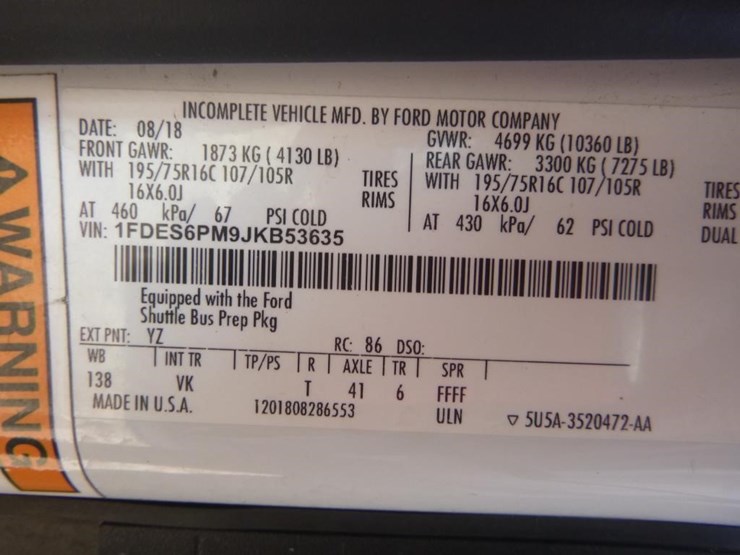 2018-ford-e350-image-18