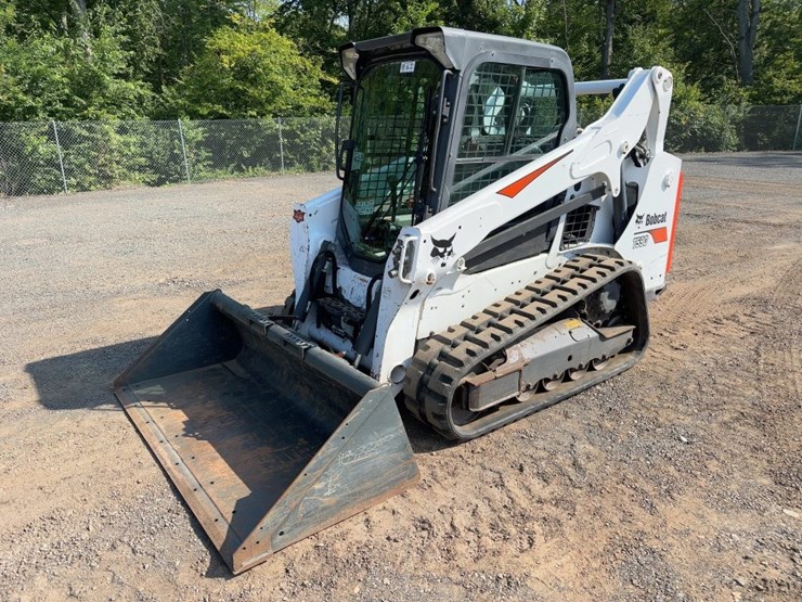 2019-bobcat-t590-image-1