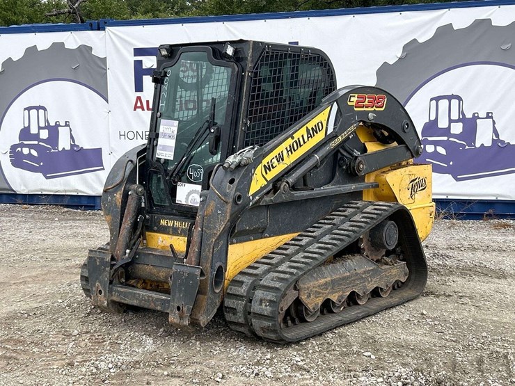 new-holland-c238-image-1