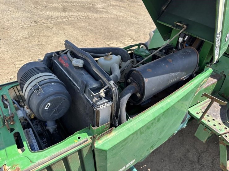 2008-john-deere-4005-image-35