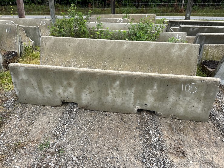#105-•-8ft-concrete-j-feed-bunks-image-1