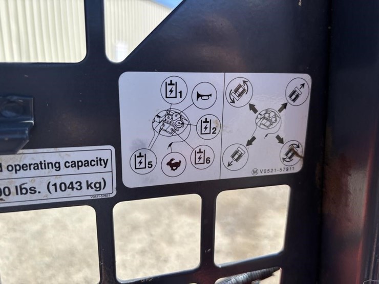 2019-kubota-svl75-2-image-23