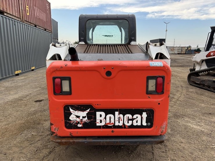 2022-bobcat-t550-image-8