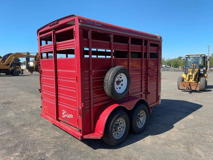 2002-bison-612hpt-12'-t/a-livestock-trailer-image-5