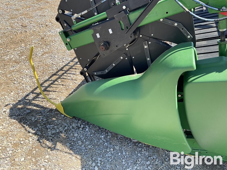 2019-john-deere-735fd-image-10