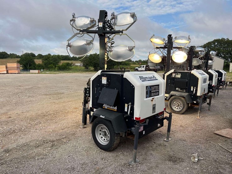 2019-allmand-bros-night-lite-v-series-image-2