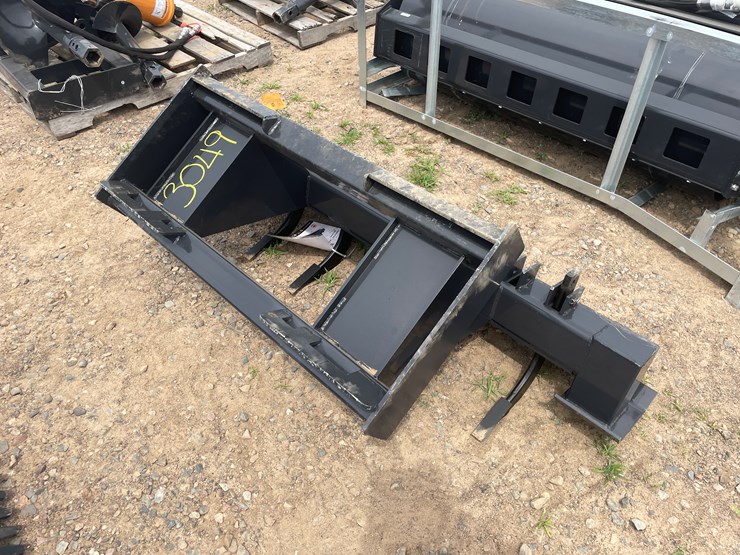 #3049-•-unused-2025-wolverine-skid-steer-ripper-attachment-image-2